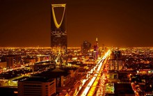 Không có gì ngoài tiền mặt, một khu vực đang trở thành 'máy ATM' bơm tiền cho toàn thế giới