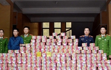 “Kho hàng” cất giấu trong căn hầm bí mật phía sau tủ quần áo