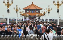 Quá lớn để bỏ qua: Các tập đoàn đa quốc gia không thể ngó lơ thị trường béo bở này bất chấp các rủi ro từ cả trong lẫn ngoài