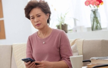 Mẹ chồng dọn đến nhà con trai ở, góp 5 triệu tiền sinh hoạt 1 tháng nhưng vẫn bị con dâu "chơi xỏ"