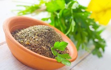 Loại rau gia vị giúp hạ đường huyết, là “thuốc” chống ung thư hiệu quả: Rất sẵn ở chợ Việt