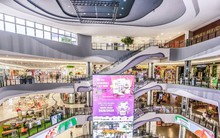 Nhà phố ế ẩm, trung tâm thương mại khởi sắc