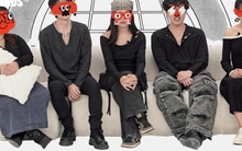 Team Hoả Lò bứt tốc trên đường đua: Kèn cựa từng vote với MCK, giấu mặt vẫn tạo nên "địa chấn"  ở WeChoice Awards 2023