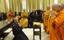 Trụ trì chùa Từ Đức sám hối, xin hoàn tục vì "thiếu chuẩn mực"