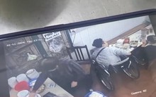 Trích xuất camera quán phở gà bị tố 'đuổi khách vì ngồi xe lăn'
