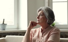 Cụ bà để lại 516 tỷ đồng cho “người dưng” kém 40 tuổi, các cháu kiện đòi thừa kế: 1 nhân chứng mang tính quyết định, Toà án lập tức đưa ra phán quyết