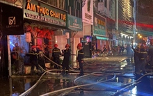 Cháy nhà hàng tại trung tâm TP.HCM