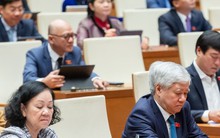 Cấm tổ chức tín dụng gắn bán sản phẩm bảo hiểm với cung ứng dịch vụ ngân hàng