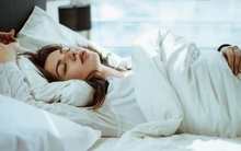 Phụ nữ sau tuổi 40 thấy xuất hiện 3 dấu hiệu khi ngủ thì cẩn thận đột quỵ đang tìm đến