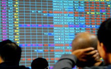 Hàng loạt doanh nghiệp bị phạt do vi phạm chứng khoán