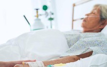 Nghỉ hưu vẫn “làm việc bất chấp”, người phụ nữ U60 nhận cái kết đau đớn: Tuổi già buông bỏ chấp niệm để hạnh phúc