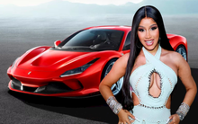 Tiền nhiều để làm gì? Một triệu phú không biết lái xe nhưng tậu hẳn đội xế hộp tiền tỷ toàn Lamborghini, Mercedes vì một lý do