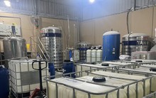 Đường dây sản xuất nước giặt giả quy mô lớn ở Hà Nội hoạt động thế nào?