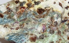 Láng giềng Việt Nam liên tiếp thấy 'kho báu thời đại mới': Là thứ Nga, Mỹ ráo riết truy tìm!