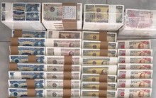 Nở rộ đổi tiền lì xì Tết, cẩn trọng tiền mất tật mang