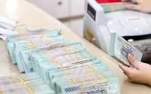 Lãi suất huy động vẫn bị 'nhấn chìm'