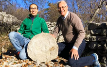 Tấm đá bí ẩn 2.400 năm tuổi - bản đồ thiên thể cổ nhất từ trước đến nay