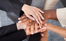 Bài học từ cách tuyển nhân viên dựa trên 12 phẩm chất: Lòng trung thành là số 1, giao tiếp và buôn chuyện là hai việc khác nhau, hãy biết TIẾT KIỆM!