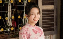 Phu nhân TGĐ Phan Thành xúng xính chụp ảnh áo dài Tết sau 1 tháng sinh con, vóc dáng và visual đỉnh cỡ nào?
