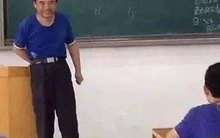 Ông lão xuất hiện trong lớp với vẻ ngoài nhếch nhác, sinh viên tưởng là người dọn rác: Biết danh tính thật ai cũng "sốc"