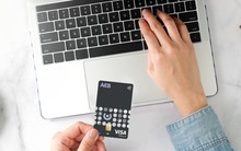 Chủ động quản lý thẻ qua ứng dụng ACB ONE, làm chủ mọi chi tiêu