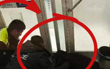 Người đàn ông bước vào cây ATM, gương mặt tái mét: Cảnh sát ập đến thì hãi hùng vì cảnh tượng bên trong