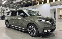 Lô Kia Carnival sản xuất 2024 vừa về đại lý đã giảm giá: Bản full còn 1,759 tỷ, tăng sức cạnh tranh trước Viloran