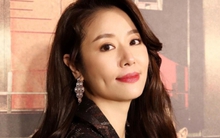 Bức ảnh bế con gái khiến Lâm Tâm Như gặp sóng gió: Là đang quan tâm, bảo vệ con hay chỉ làm màu khoe giàu có?