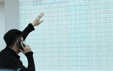 VDSC: VN-Index có thể vượt 1.300 điểm trong tháng 10, song một rủi ro cần lưu ý