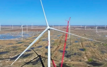 Tuabin gió trên bờ lớn nhất thế giới đã được láng giềng Việt Nam vận hành: Siêu nhẹ với đường kính cánh quạt 270 mét, diện tích quét gần 60.000 m2, mang điện đến cho hơn 160.000 hộ