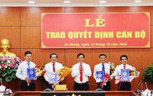 Điều động, bổ nhiệm, chỉ định cán bộ chủ chốt ở 7 tỉnh thành