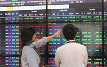 Chứng khoán Việt Nam chờ nâng hạng trên thị trường quy mô 200 tỷ USD