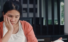 Choáng váng trước bảng liệt kê chi phí học hành cho con của bà mẹ ở Nghệ An: Bảo sao 42 tuổi, thu nhập 35 triệu vẫn "tay trắng"