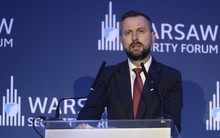 Ba Lan bất ngờ chỉ trích, ra điều kiện để Ukraine gia nhập EU