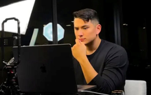 Triệu phú tự thân 24 tuổi: Làm việc chăm chỉ không giúp bạn giàu có