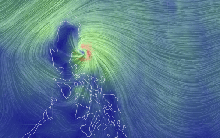 Bão Toraji tăng cấp chóng vánh, đổ bộ Philippines, 2.500 ngôi làng phải sơ tán