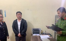 Bắt ông chủ người nước ngoài mua bán trái phép hóa đơn