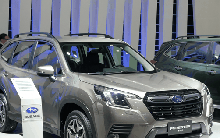 Nhiều hãng xe chạy đua giảm giá trong tháng 11