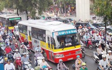 Hà Nội cấm xe máy cũ, ô tô, xe buýt chạy dầu trong vùng phát thải thấp