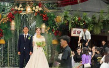 Độc lạ đám cưới trang trí bằng gần 1 tạ rau củ: Lộng lẫy chẳng kém hoa tươi, khách mời ai cũng háo hức "hái" quà mang về