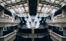 Biệt thự đáng sợ bậc nhất Vũng Tàu: Kiến trúc cổ xưa đẹp lộng lẫy, bỏ hoang 20 năm bên bờ biển, là điểm đến quay MV, chụp ảnh ăn khách