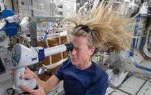 Vì sao các nữ phi hành gia phải uống thuốc tránh thai trước khi bước vào cuộc hành trình xa xôi trong không gian?