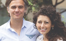 Thuận vợ thuận chồng tát biển Đông cũng cạn: Cặp đôi mở quán cà phê đầu tiên thu 46 tỷ đồng/năm, thừa thắng xông lên mở liền chuỗi 34 cửa hàng