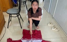 'Nữ quái' giả dạng học sinh đột nhập lớp học, trộm nhiều tài sản