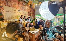 Thành quả đến với những nhà bán hàng từng kiên trì livestream đều đặn 4-8 tiếng/ngày dù chỉ vài chục mắt xem