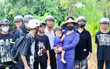 Nhà TikToker Lê Tuấn Khang bị fan "bao vây", cuộc sống gia đình đảo lộn hoàn toàn sau khi nổi tiếng