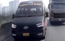 Đi vào làn khẩn cấp trên đường Vành đai 3, tài xế xe khách bị phạt 5 triệu đồng