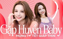Mùng 1 gặp “chị đẹp” Huyền Baby: “Chồng luôn luôn là trưởng FC, ổng nghĩ ai cũng sẽ quan tâm đến vợ ổng”