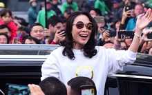 Đàn em tiết lộ Mỹ Tâm như chị đại, nhiều người rón rén, được gật đầu mới dám chụp hình