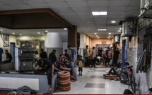 Israel oanh tạc bệnh viện lớn nhất ở Gaza